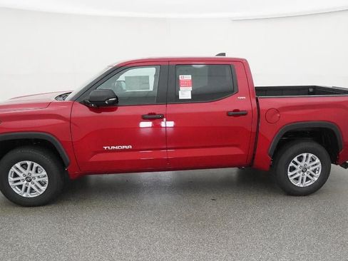 New 2026 Toyota Tundra SR5 AWD/4WD image 3