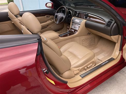 Used 2006 Lexus SC 430 Convertible RWD image 17