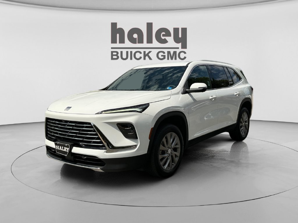 Used 2026 Buick Enclave Preferred AWD/4WD image 1