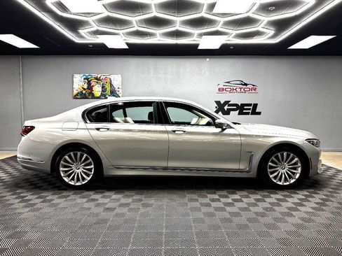 Used 2020 BMW 740i RWD image 16
