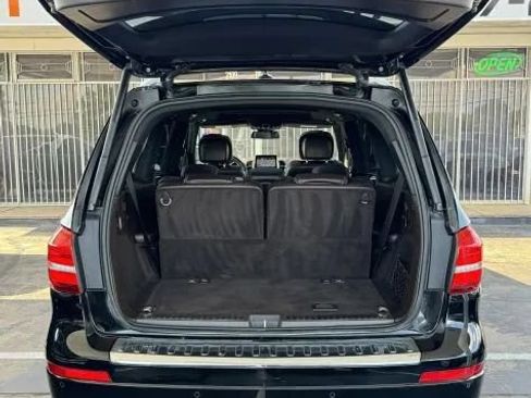 Used 2018 Mercedes-Benz GLS 450 4MATIC w/ Premium Package image 26