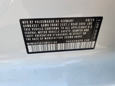 New 2025 Volkswagen GTI SE image 10
