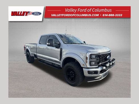 Used 2024 Ford F350 Lariat w/ Lariat Ultimate Package AWD/4WD image 1