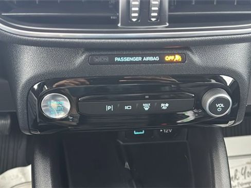 Certified 2023 Ford Escape Platinum image 25