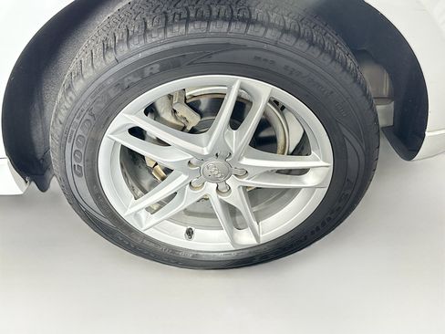 Used 2016 Audi Q5 2.0T Premium Plus w/ Technology Package image 11