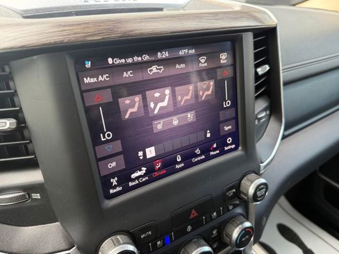 Used 2019 RAM 1500 Laramie image 15