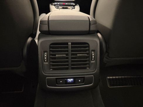 Certified 2023 Audi e-tron GT Premium Plus AWD/4WD image 27