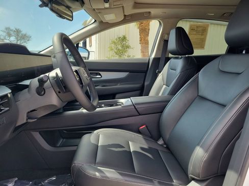 Certified 2025 Nissan Murano SL image 22