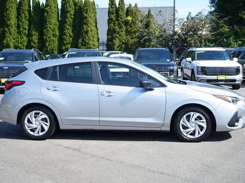 Used 2024 Subaru Impreza 2.0i AWD/4WD image 5