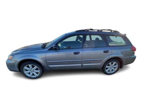 Used 2008 Subaru Outback 2.5i L.L. Bean image 2