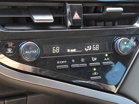 Used 2024 Toyota Camry LE image 26