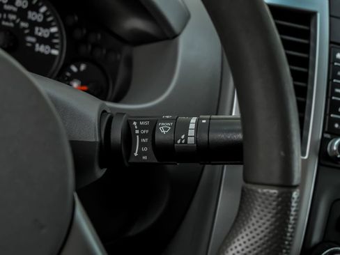 Used 2021 Nissan Frontier S RWD image 21