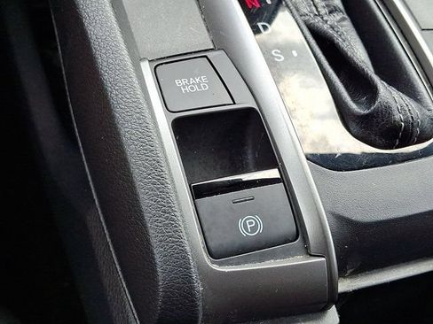 Used 2019 Honda Civic Sport image 29