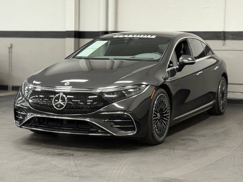 Certified 2023 Mercedes-Benz EQS 580 4MATIC Sedan image 6