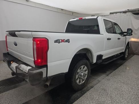 Used 2024 Ford F250 XLT image 10