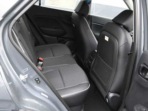 New 2026 Hyundai Venue SEL FWD image 12