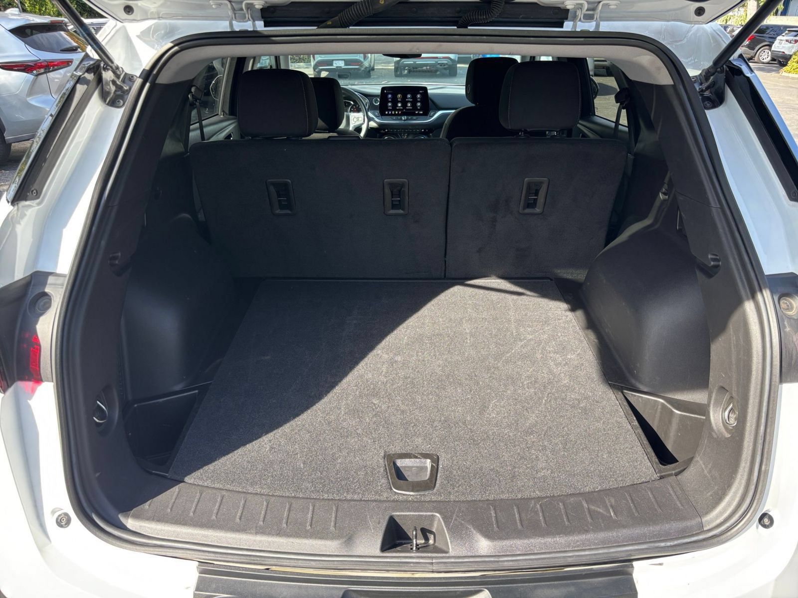 Used 2026 Chevrolet Blazer LT FWD image 30