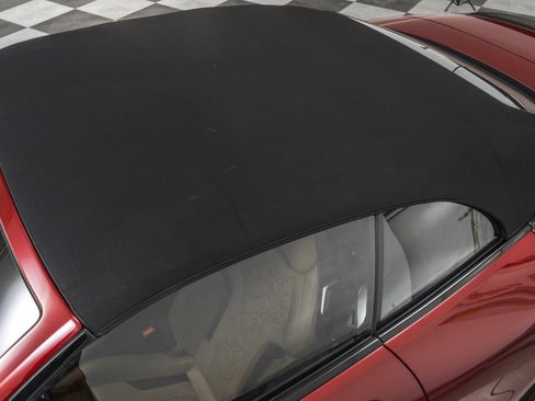 Used 2025 BMW M8 Competition w/ M Carbon Exterior Package image 39