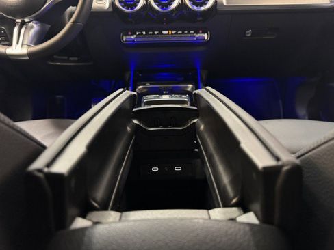 Certified 2025 Mercedes-Benz GLB 250 image 16