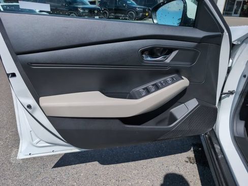 Used 2025 Honda Accord LX image 17