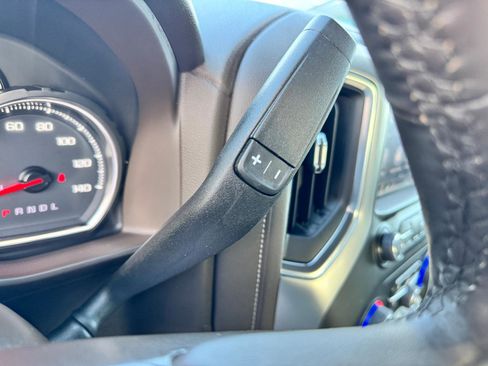 Used 2022 Chevrolet Silverado 1500 LT Trail Boss w/ Convenience Package II image 28