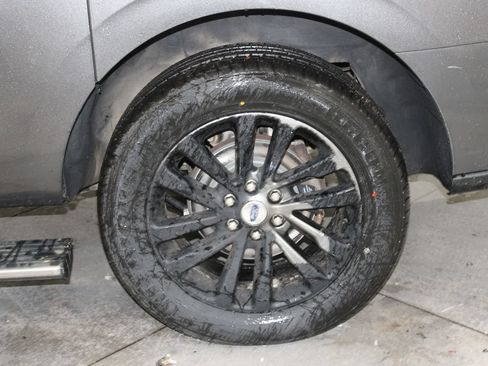 Used 2019 Ford Expedition Max Limited AWD/4WD image 60