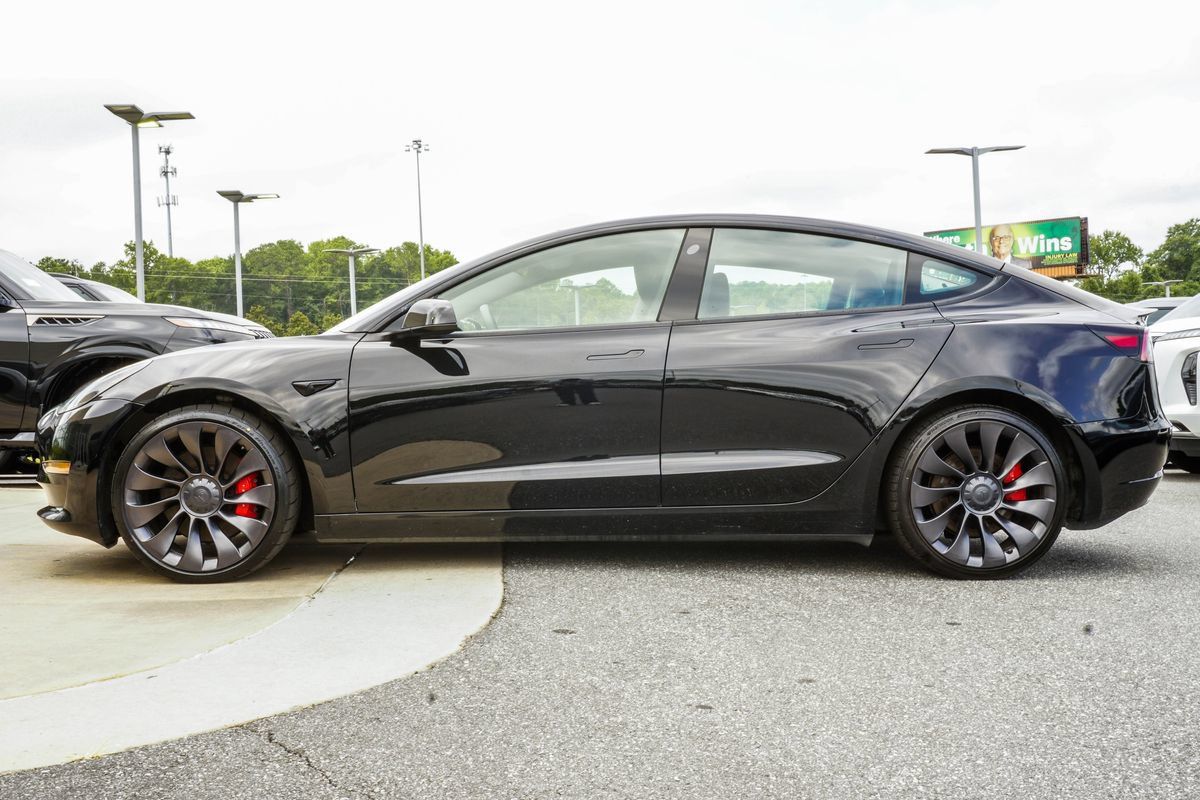 Used 2023 Tesla Model 3 Performance AWD/4WD image 9
