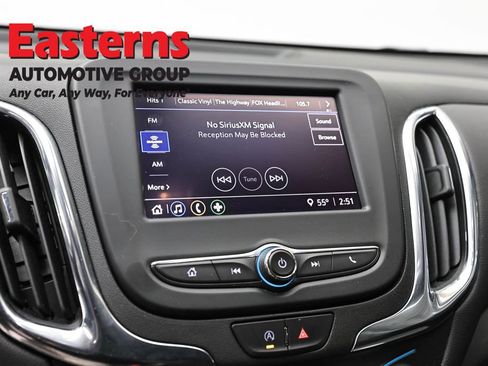 Used 2023 Chevrolet Equinox LT FWD image 19