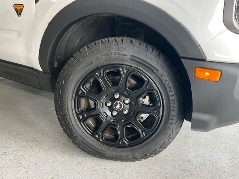Used 2025 Ford Bronco Sport Badlands w/ Badlands Tech Package AWD/4WD image 43