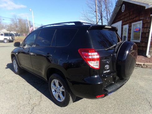 Used 2011 Toyota RAV4 4WD V6 w/ Tow Prep Pkg image 9