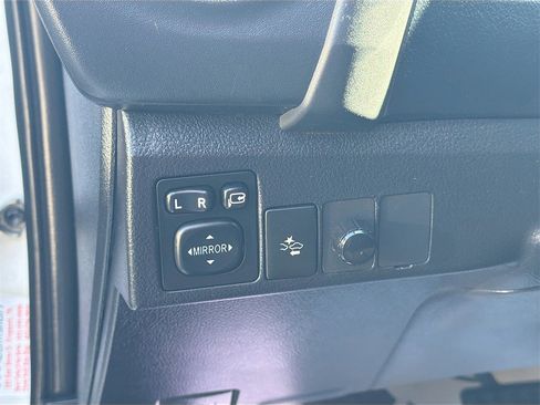 Used 2017 Toyota Corolla iM w/ Carpet Mat Package image 10