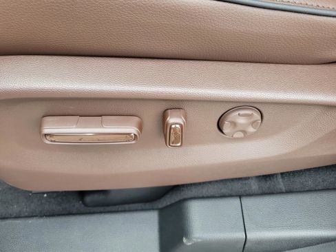 New 2026 Honda Odyssey Touring image 15