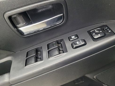 Used 2018 Mitsubishi Outlander Sport ES image 27