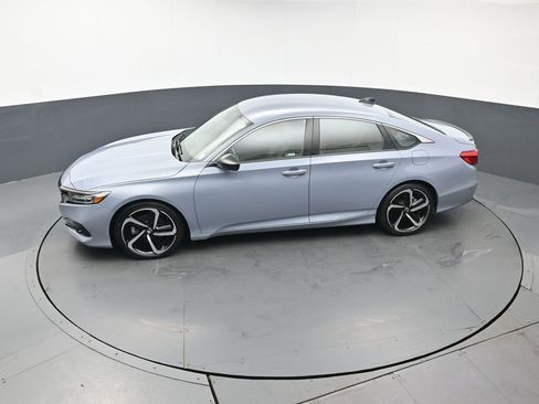 Certified 2022 Honda Accord Sport image 40