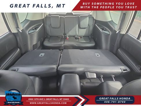 Used 2022 Nissan Armada SV image 28