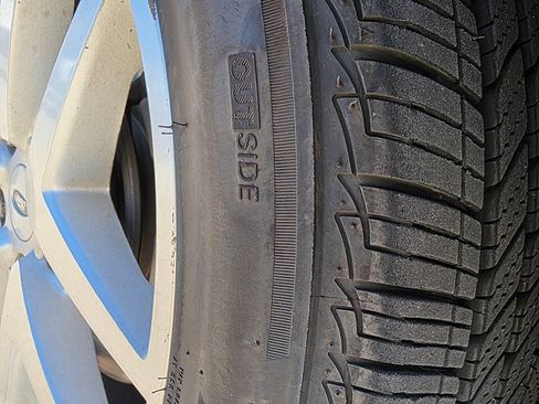 Used 2010 Ford Fusion SEL image 20