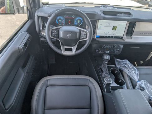 New 2026 Ford Bronco Outer Banks AWD/4WD image 8