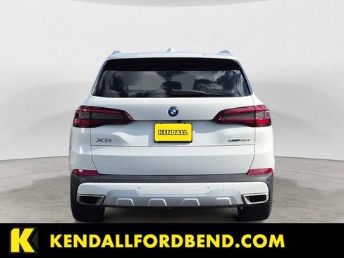 Used 2022 BMW X5 xDrive45e AWD/4WD image 4