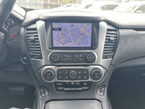 Used 2015 Chevrolet Tahoe LTZ RWD image 34
