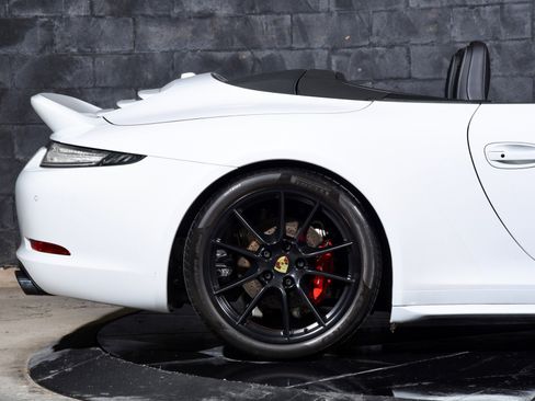 Used 2016 Porsche 911 Carrera 4 GTS AWD/4WD image 39