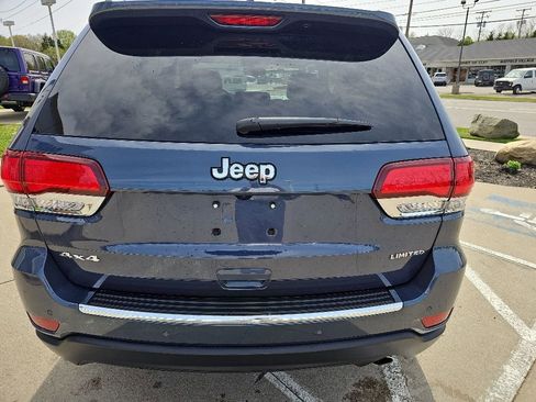 Used 2021 Jeep Grand Cherokee Limited AWD/4WD image 11