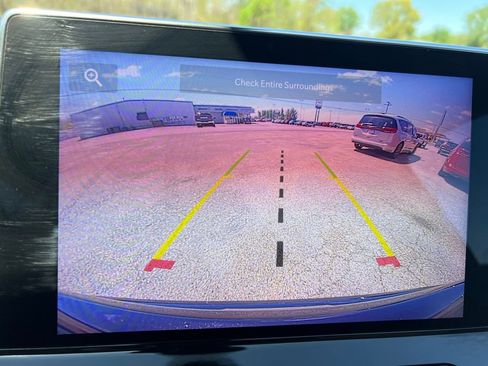 Used 2022 Jeep Compass Limited image 33