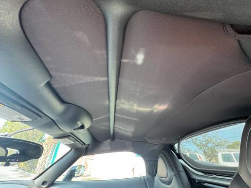 Used 2007 Pontiac Solstice GXP w/ Premium Package image 6