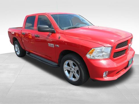 Used 2014 RAM 1500 Express AWD/4WD image 7