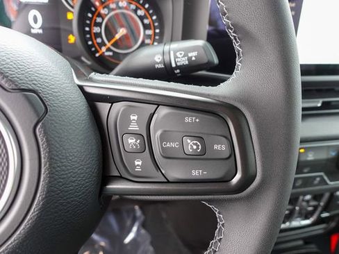 New 2026 Jeep Gladiator Sport image 17