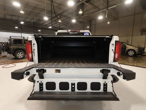 Certified 2024 GMC Sierra 1500 AT4 w/ Technology Package image 26