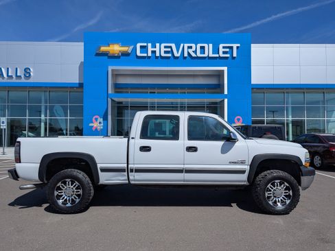 Used 2002 Chevrolet Silverado 2500 LS w/ Off-Road Skid Plate Pkg AWD/4WD image 29