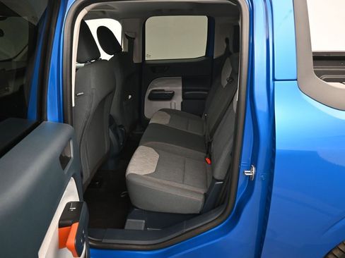 Used 2022 Ford Maverick XLT image 16