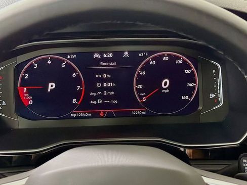 Used 2024 Volkswagen Jetta GLI Autobahn image 13