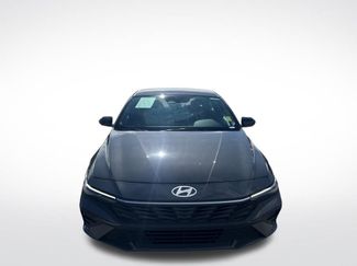 Used 2025 Hyundai Elantra Sport FWD video 2